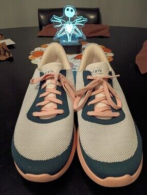 Mens Kizik Sneakers